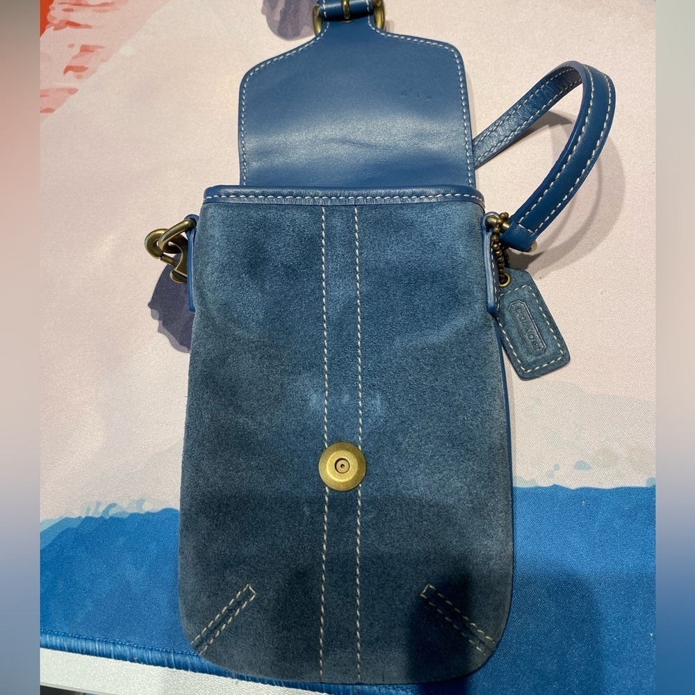VINTAGE COACH SOHO MINI POUCH BUCKLE BAG SUEDE LEATHER W/HANGTAG STYLE #4332 GVC - Picture 4 of 10